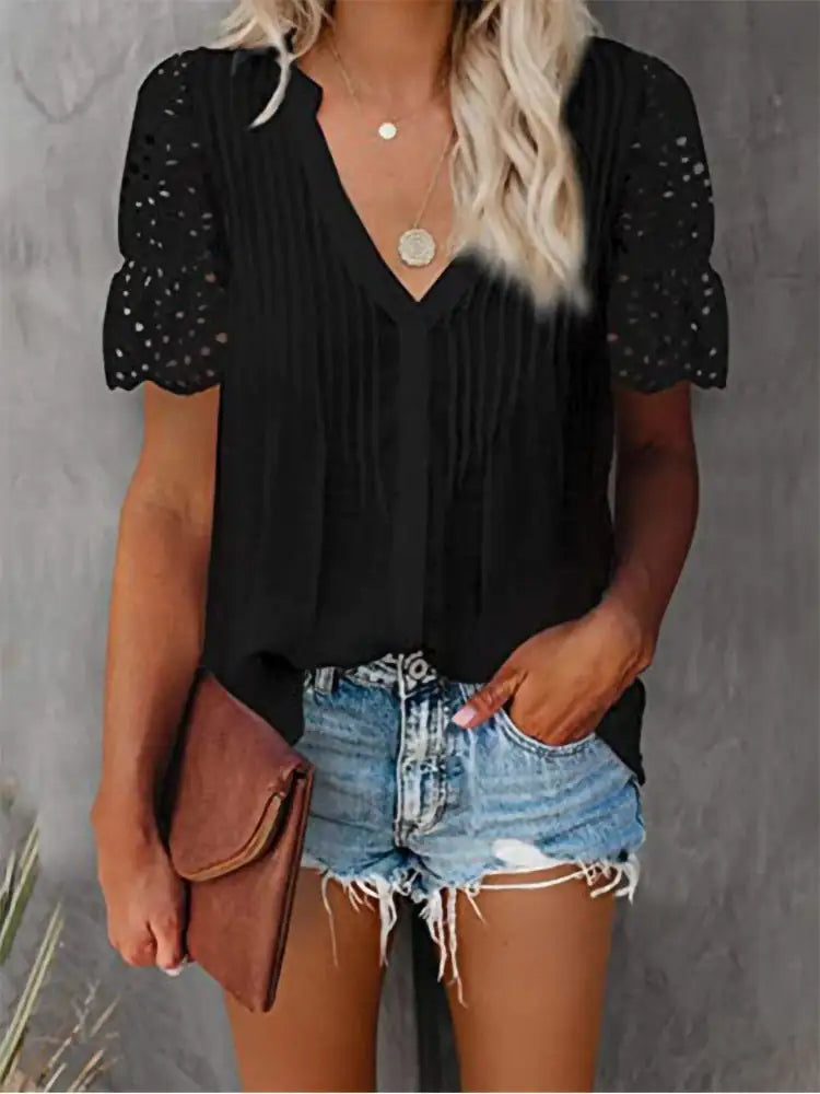 Shirt mit Spitze und V-Ausschnitt Emily
