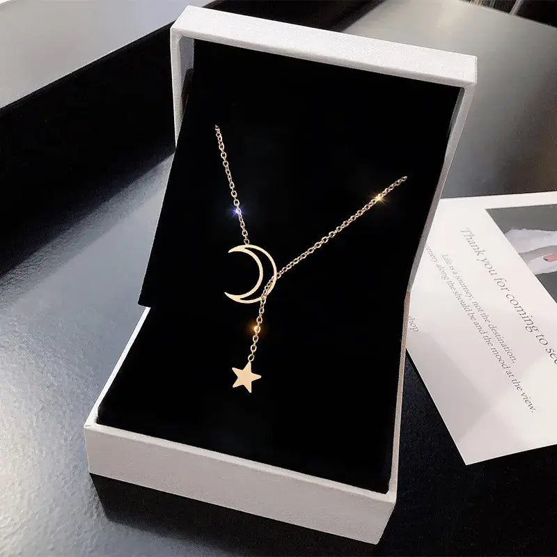 Halsband mit Sternanhänger