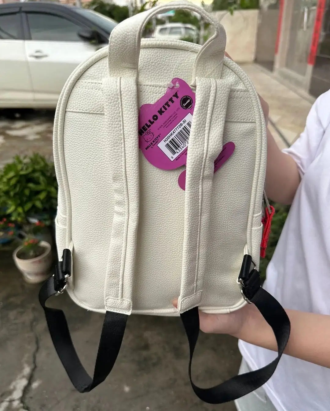 Rot-weiße Rucksacktasche mit Schleife